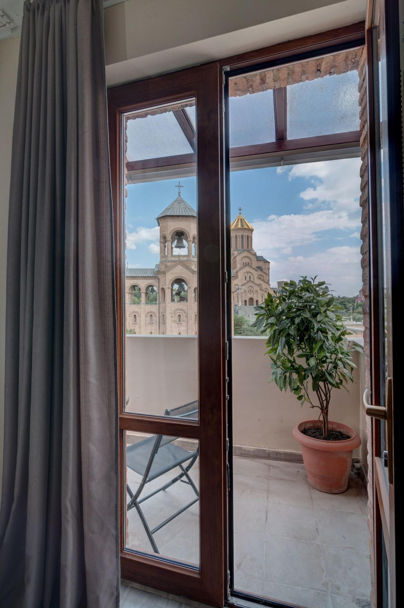 Liva Hotel Tbilisi Buitenkant foto