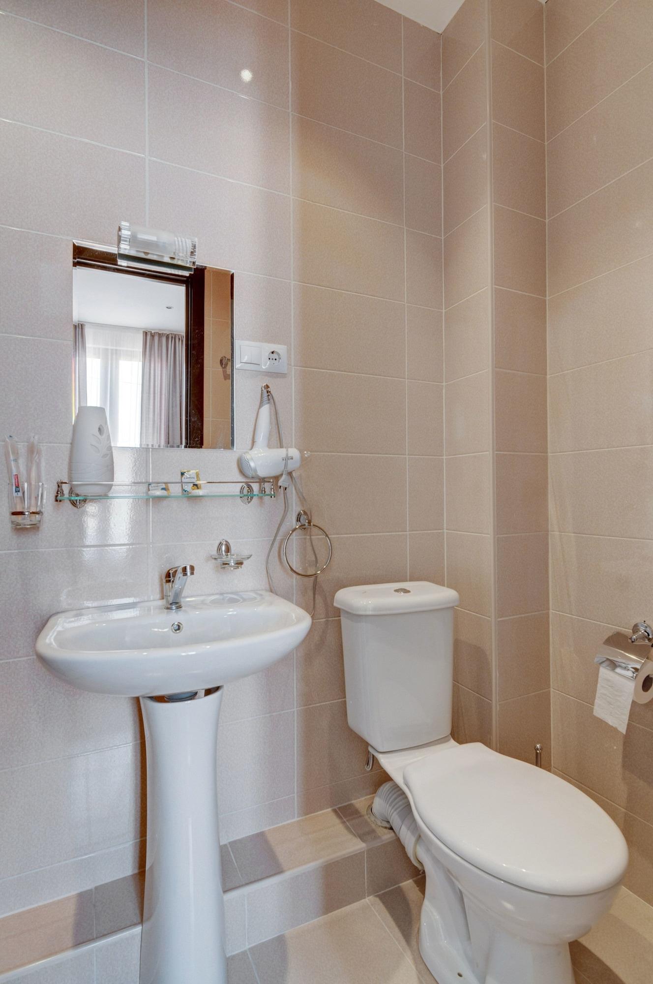Liva Hotel Tbilisi Buitenkant foto