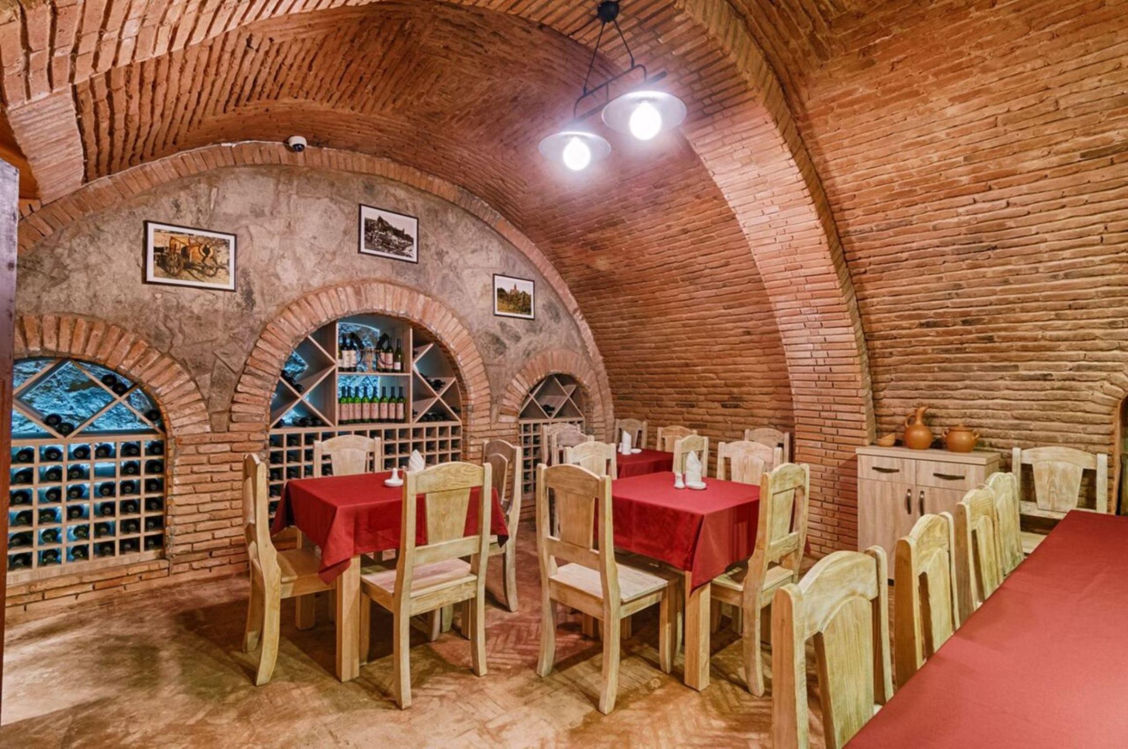 Liva Hotel Tbilisi Buitenkant foto
