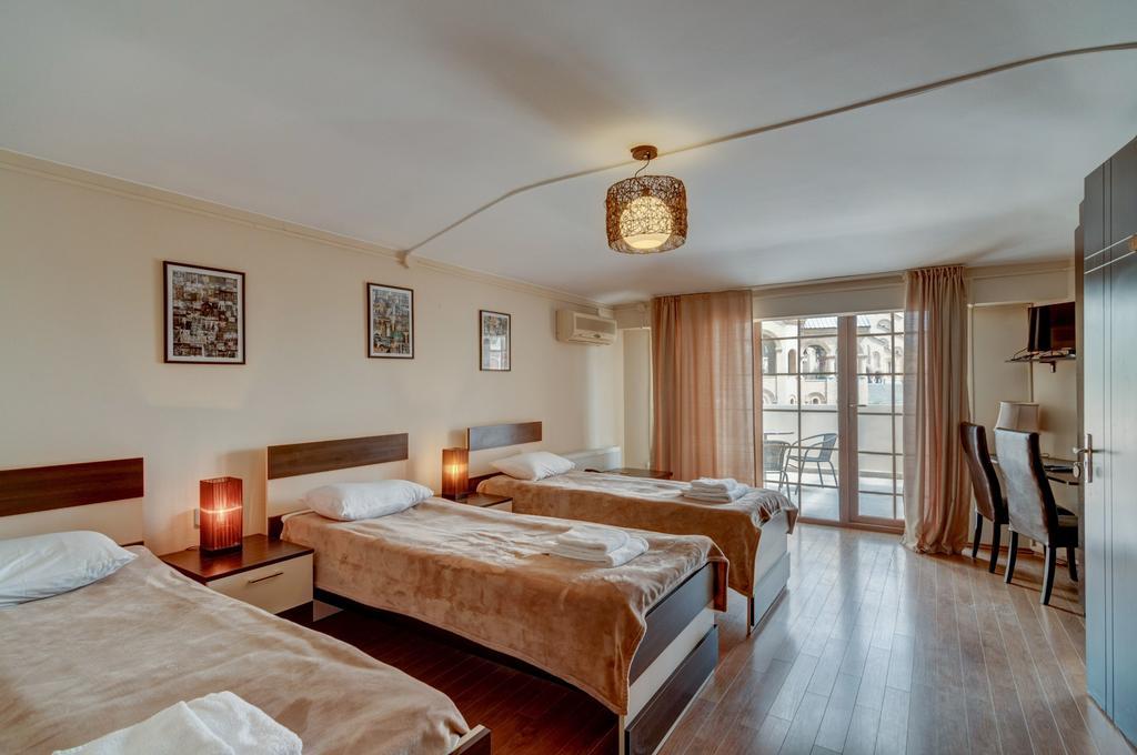 Liva Hotel Tbilisi Kamer foto