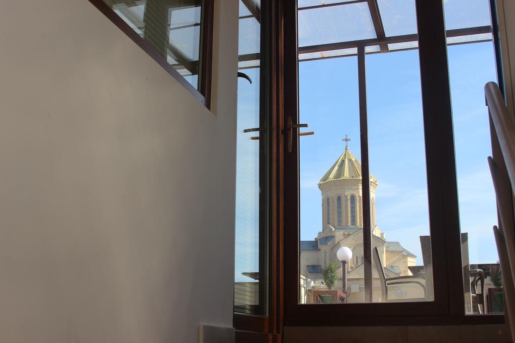 Liva Hotel Tbilisi Buitenkant foto